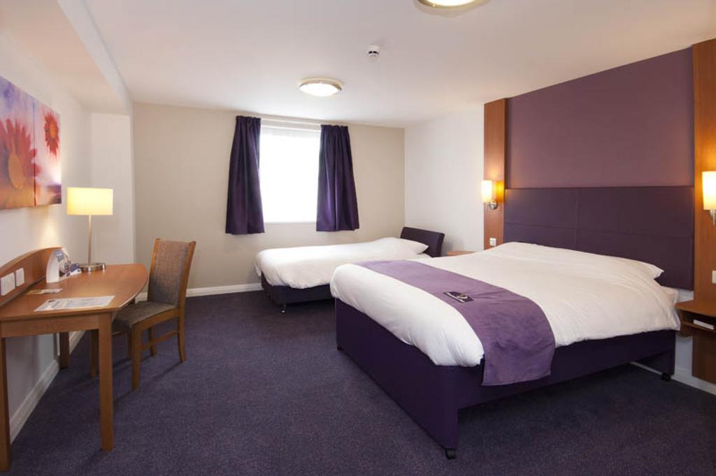Premier Inn Dover East Phòng bức ảnh