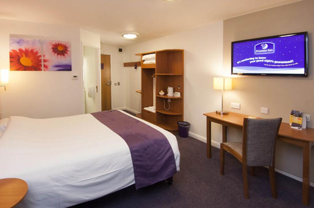 Premier Inn Dover East Ngoại thất bức ảnh