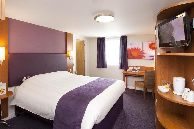 Premier Inn Dover East Ngoại thất bức ảnh